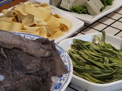 -山悦里 山野·鲜火锅(罗斯福广场店)