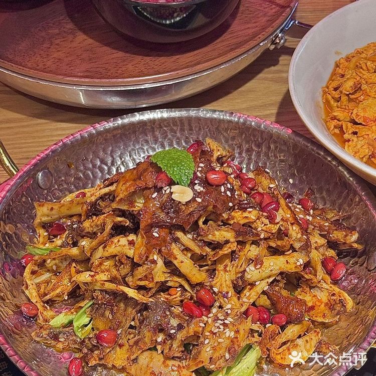 火🔥遍全网的吃饭皇帝大来咯！！！