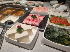 -海底捞大排档火锅(悦荟广场店)