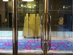 -上海浦东丽思卡尔顿酒店