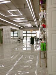 -宫铭烫发染发接发店