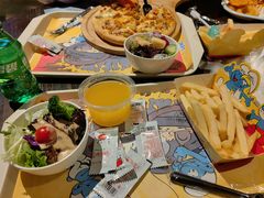 -蓝精灵乐园·世茂精灵之城主题乐园