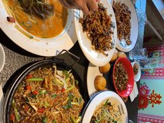 锅包肉-靠山屯东北农家菜(八龙桥雅苑店)
