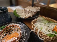 -湊湊火锅·茶憩(南京东路悦荟店)