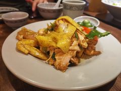 越式盐焗麻油鸡-大头虾越式风味餐厅(光明广场店)