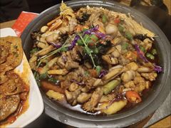 -炭亲干锅·虾蟹蛙(奥体天虹店)