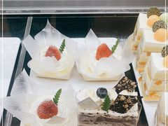 -花花卷卷·鲜食蛋糕(静安久光百货店)