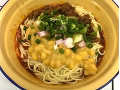 -攉转金牌豌杂面(安泰店)