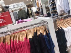 -优衣库(青岛万象城店)