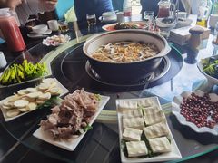 -野菌皇海景野生菌火锅(滨海大道店)
