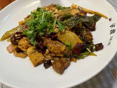 -拿渡·水煮鱼麻辣香锅(王府井奥莱·香江小镇店)