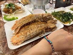 -两兄弟Song Pee Nong(2号店)