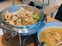 干锅千页豆腐-秦香阁·西北家常菜(徐汇日月光中心店)