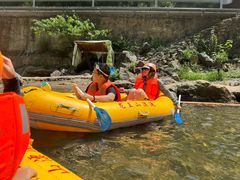 -安吉龙王山峡谷漂流