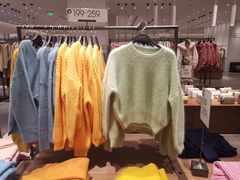 -URBAN REVIVO(西安Momopark店)
