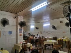大堂-津津食品店