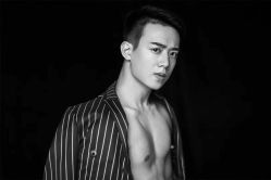 -巴黎婚纱摄影工作室