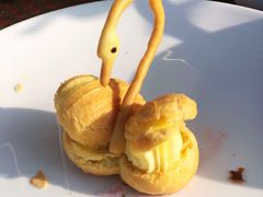 天鹅泡芙-Kathleen's Waitan 凯圣琳江景西餐厅(外滩店)