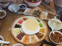 -怪噜范·老贵阳街头名小吃(鸿通城店)