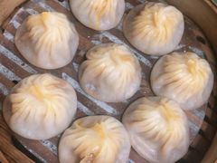 蟹黄汤包-食惠里小笼包面馆(越秀店)