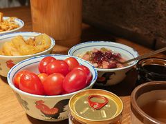 -卤校长重庆火锅(银泰城店)