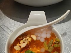 -姚姚酸菜鱼·金戈戈香港豉油鸡(喜荟城联名店)