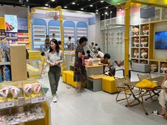 -三只松鼠生活馆(芜湖弋江金鹰店)