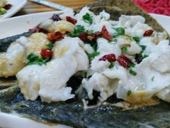 -老码头海鲜烧烤炒菜(广西路店)