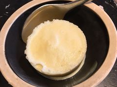 姜撞奶冰淇淋-小粤楼(万辉广场店)