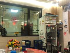 -明月食府(二区干二路店)