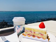 -Cafe Aewol Monsant