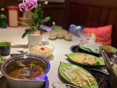 -一叶一世界·素食餐厅(锦华万达店)