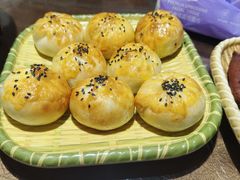 -东口码头·烧鸽子·鱼头泡饼·地方菜(金鹰悦城店)