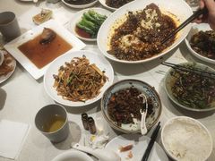 -泉上·发现DISCOVERY ·黔菜餐厅(银海元隆广场店)