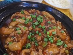 咸鱼茄子煲-华兴餐厅·招牌生鱼片(桃园路店)