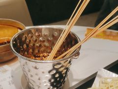 -黄记煌三汁焖锅(新佳丽江汉路店)