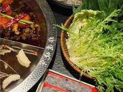-晓宇重庆火锅(西安荟聚店)