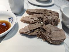 手抓羊肉-尹兰楼西北风情餐厅(嘉定店)