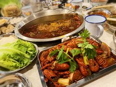 川味人气小龙虾-老成都市井火锅阿泥頭火锅公司(海宁长安佳源中心广场店)