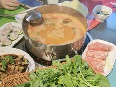 -四季喧黔味豆米火锅(万达广场店)