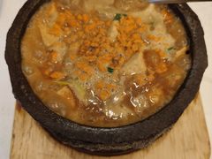 石锅海胆豆腐-品海楼·大连海胆锅贴馆(东港店)