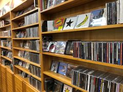 -M.F CDshop唱片店