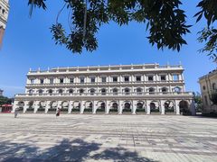 -东港音乐喷泉广场