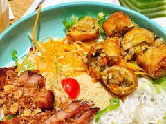 香茅烤猪颈肉春卷捞檬-蔡澜Pho·越南粉餐厅(海上世界店)