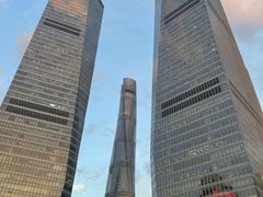 -陆家嘴空中步行连廊