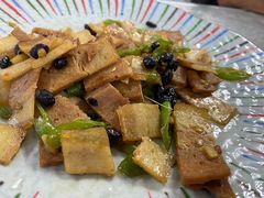 -天天向上素食餐厅(五台山店)
