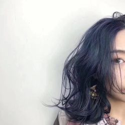 -So·So卡凡 