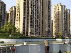 -马尔贝拉度假城