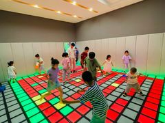 -天空之城蹦床攀岩运动馆·团建拓展·亲子游乐·生日派对(合肥店)