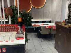 -宏姐串串香(宏伟路店)